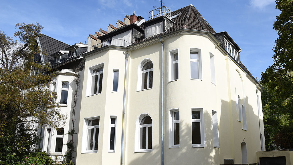 Weiss Malerwerkstätten, Büro Bonn, Hausfassadensanierung